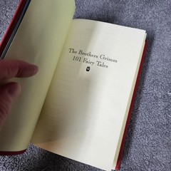 THE BROTHERS GRIMM: 101 Fairy Tales Flexi Bound Faux Leather Classic