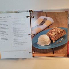 Vitamix Whole Foods 3-Ring Binder 2011 Recipe Cookbook – Very Good Condition