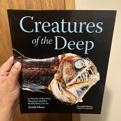 Creatures of the Deep Erich Hoyt Ocean Animals Science Book No DJ