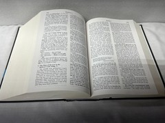 Believer’s Bible Commentary by William MacDonald (1995, Hardcover)