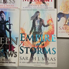Throne Of Glass 7x Book Bundle by Sarah J. Maas – Paperback Bulk Lot Collection