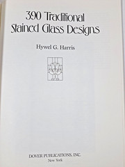1996 PB book 390 TRADITIONAL STAINED GLASS DESIGNS by Hywel G. Harris