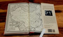 China Wakes: Struggle for the Soul of a Rising Power, Nicholas D. Kristof (1994)