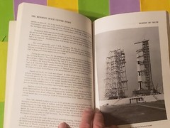 THE KENNEDY SPACE CENTER STORY, PUBLIC AFFAIRS OFFICE, PAPERBACK, 1974,