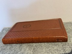 The Holy Bible: KJV: Red Letter Ed. – 2012 Leather SC Pub. by Worthy Publishing