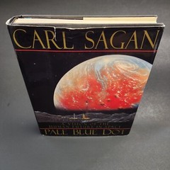 Pale Blue Dot * A Vision of the Human Future in Space 1st Edition- Carl Sagan