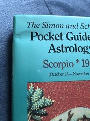The Simon￼ and Schuster Pocket Guides to Astrology – Scorpio 1982 – Julia Parker