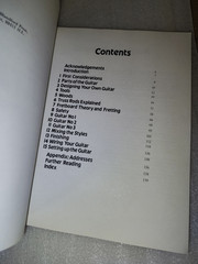 Make Your Own Electric Guitar Melvyn Hiscock 1986 Paperback DIY Guide Blandford