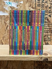 Dan Gutman : My Weird School 1-21 Book Box Set – Good