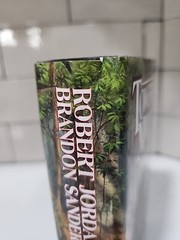 Towers of Midnight : Book 13. Robert Jordon. Autographed!
