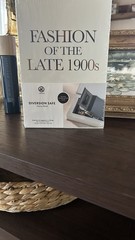 Secure Combination Lock Decoy Book Safe “storage” English 8.7in Brand New.