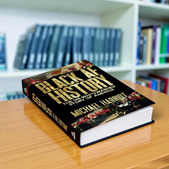 Black AF History: The Un Whitewashed Story of America by Michael Harriot A5-Size