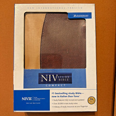 NIV Study Bible Compact by Zondervan Staff Italian Duo Tone Camel/Burgundy