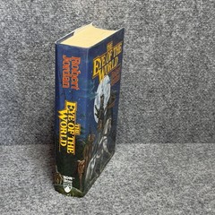The Eye of the World by Robert Jordan Book Club Edition Vintage Hardback (1990)