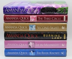 Lot of 6 Amanda Quick Hardcover Books Multiple Titles 3 Arcane Society Novels