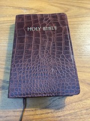 KJVER Thinline Bible by Whitaker House Staff 2015 Alligator Leather Indexed