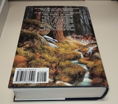 Wheel of Time Ser.: Crossroads of Twilight : Book Ten of ‘the Wheel of Time’ by