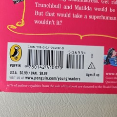 Matilda by Roald Dahl First Edition + Matilda Vintage VHS – VG – Y2K 90’s Danny