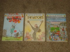 Lot 23 Roald Dahl 22 Books 1 DVD Matilda BFG Twits Witches Charlie Fantastic Mr.