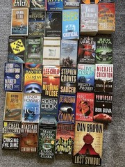 Lot 47 Paper Back Sci-fi Top Seller Novels Swanwick Patterson Crichton DeMille