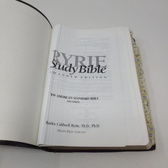 Vntg Ryrie Study Bible Expanded Edition 1995 NASB Burgundy Bonded Leather
