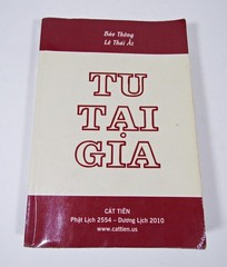 Tu Tai Gia by Bao Thong Le Thai At 2010 Cat Tien Buddhist Book 528 Pages