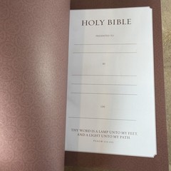 Thomas Nelson King James Holy Bible Giant Print Soft Leather KJV Brown