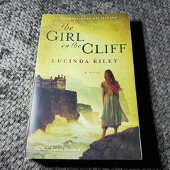 The Girl on the Cliff Lucinda Riley 2012 First Atria Paperback Fiction