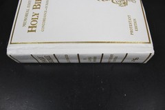 Holy Bible Memorial Edition 1976 Protestant Illustrated Concordance TODAY INC.