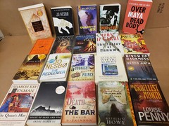 Lot of 10 Pounds Mystery Large Trade Paperback Books Suspense Thriller Crime MIX