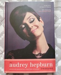 Audrey Hepburn Treasure Photo Collection Book 30cm x 22cm