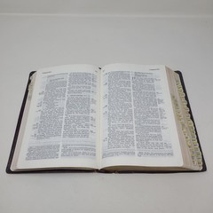 Vntg Ryrie Study Bible Expanded Edition 1995 NASB Burgundy Bonded Leather