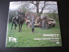 VERLINDEN WAR MACHINES #16 GERMAN INFANTRY IN WORLD WAR II VG/NN