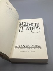 Mammoth Hunters by Jean M. Auel 1985 First Edition Hardcover Dust Jacket HCDJ