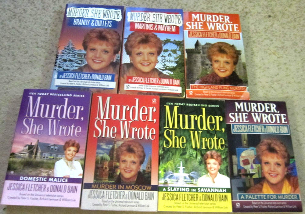 Murder She Wrote book lot- 7 Jessica Fletcher novels- Murder in Moscow, more