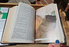 RARE Boxed KJV World Gift Bible Red Letter Black Genuine Leather World VG!