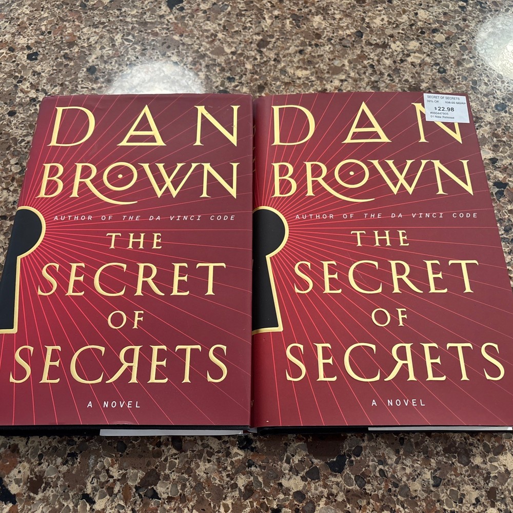 The Secret of Secrets : A Novel by Dan Brown (2025, Hardcover)
