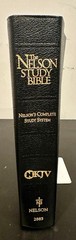 The Nelson Study Bible Nelson’s Complete Study System NKJV (Black, Nelson 2885)