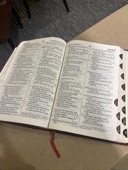 Holy Bible NKJV Giant Print Concordance Red Letter 1992 Thomas Nelson Leather