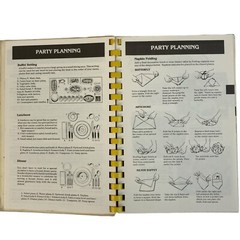 Vintage 1969 Friends Of Medford MA Cookbook Visiting Nursing Association Recipes