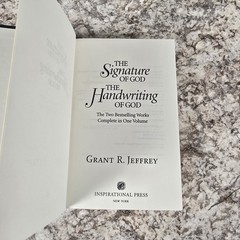 The Signature Of God/The Handwriting Of God. By Grant R. Jeffrey – Hardcover