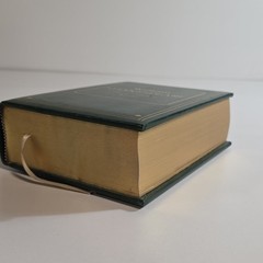 William Shakespeare The Complete Works Faux Leather Bound Hardcover 1975